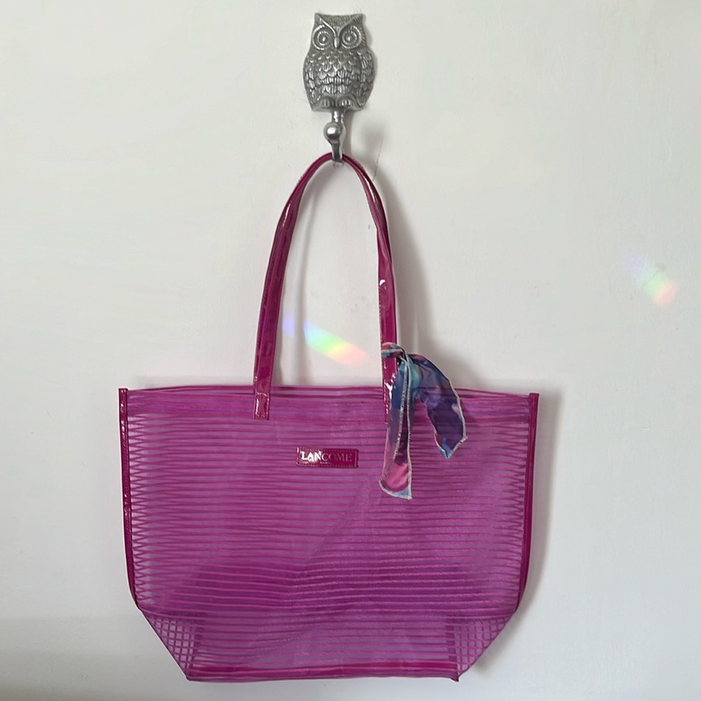 Lancôme Beautiful purple mesh bag